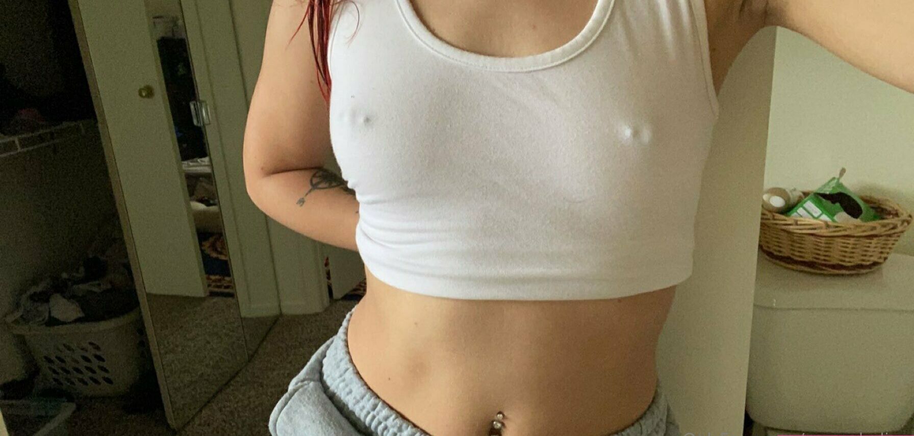 Mona Darling desnuda #108240094