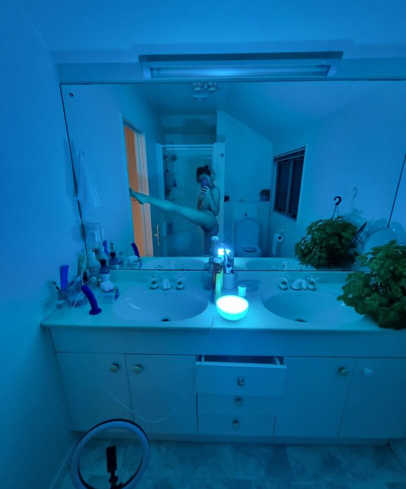 MissAlice desnuda #107959394