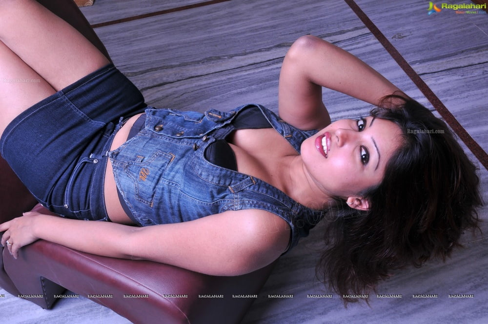 Komal Jha #101450741