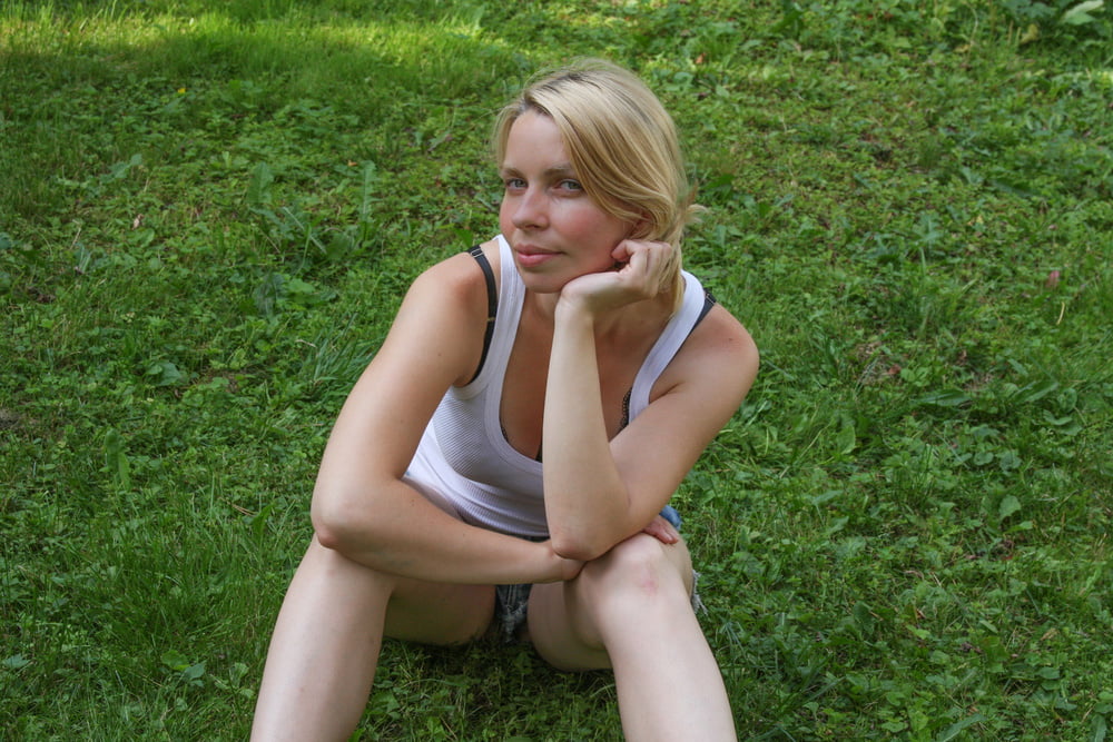 Milf Fotoset
 #101779275