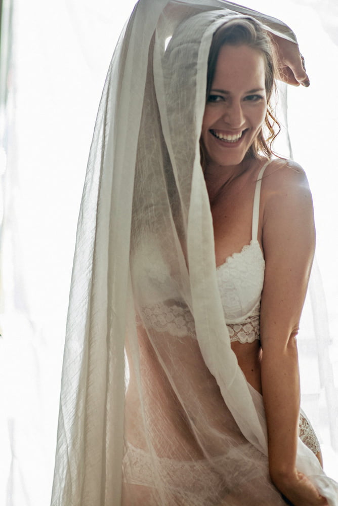 SF Wife #99070118