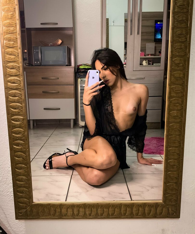 Marina Steele desnuda #108069456