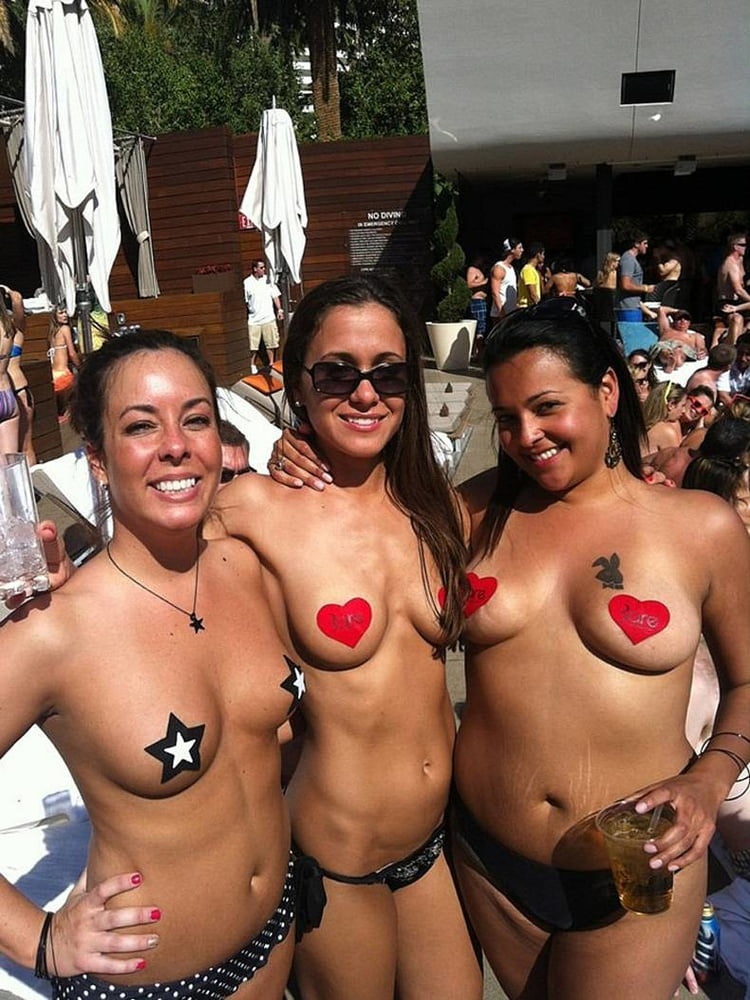 Grupos de chicas
 #101644884