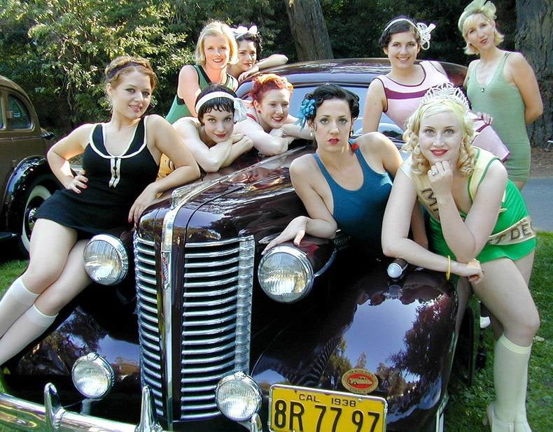 Grupos de chicas
 #101645019