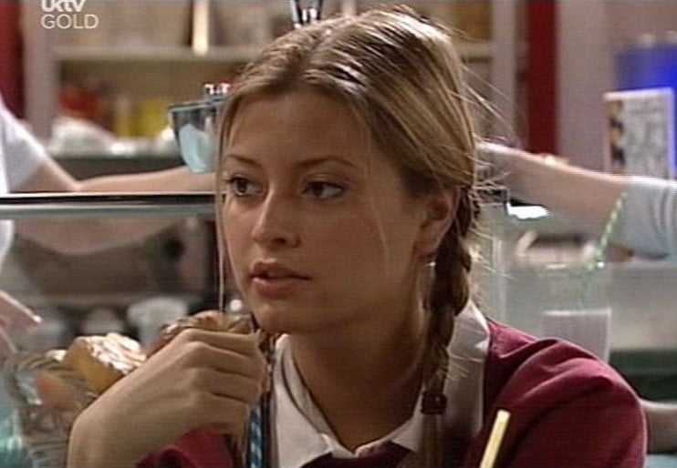 Holly Valance la seule raison pour laquelle vous l'avez regardé
 #79889825