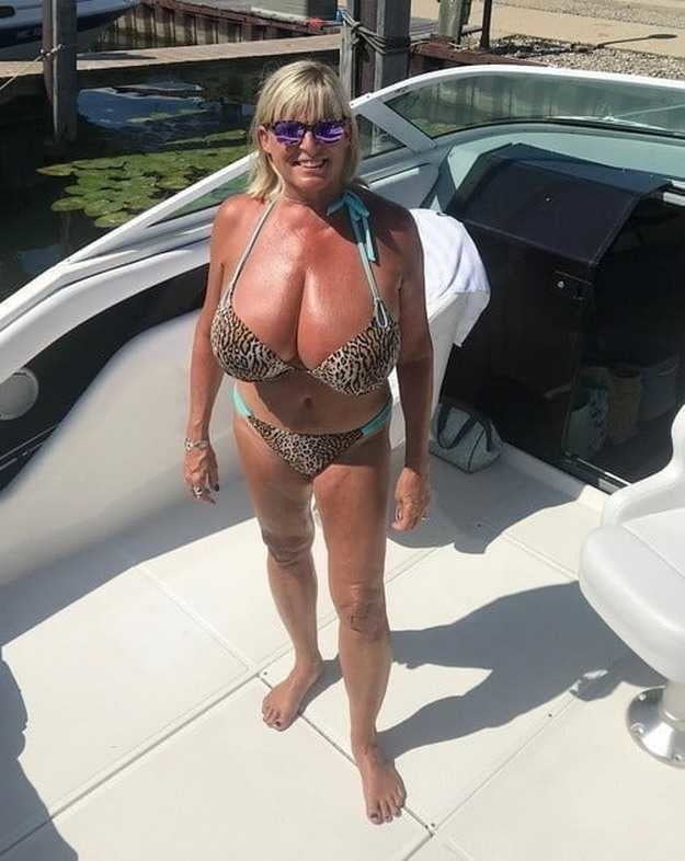 From MILF to GILF with Matures in between 252 #97164220