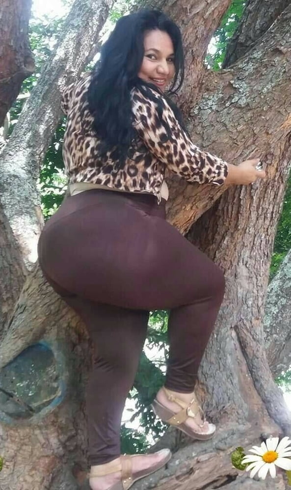 Puercas maduras y nalgonas
 #99700443