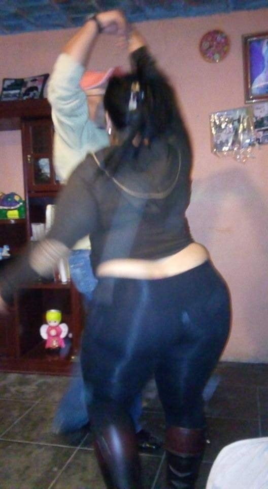 Puercas maduras y nalgonas
 #99700449