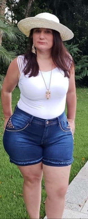 Puercas maduras y nalgonas
 #99700617