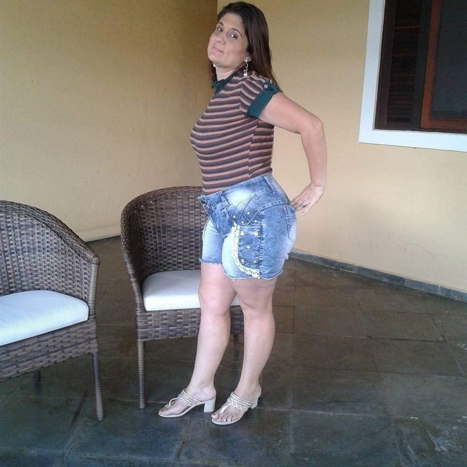 Puercas maduras y nalgonas
 #99700619