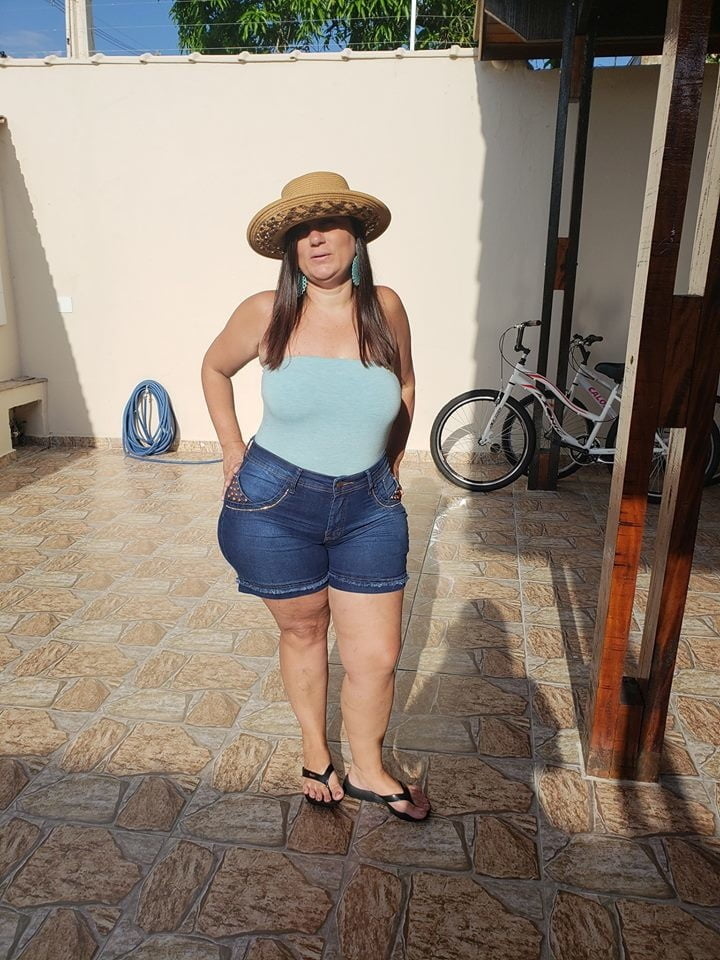 Puercas maduras y nalgonas
 #99700620