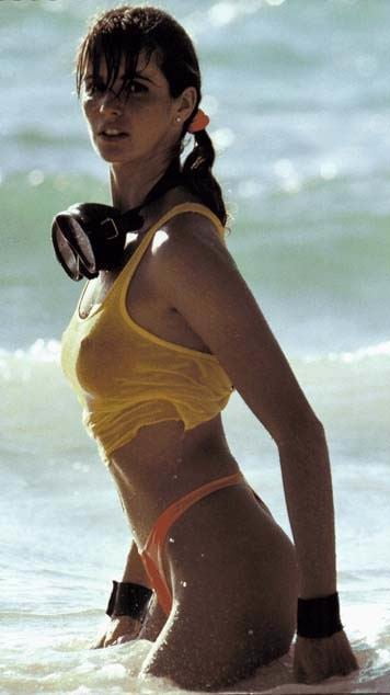 Elle macpherson
 #90200493