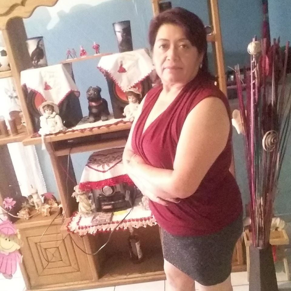 abuela que aun levanta pasiones #88346681