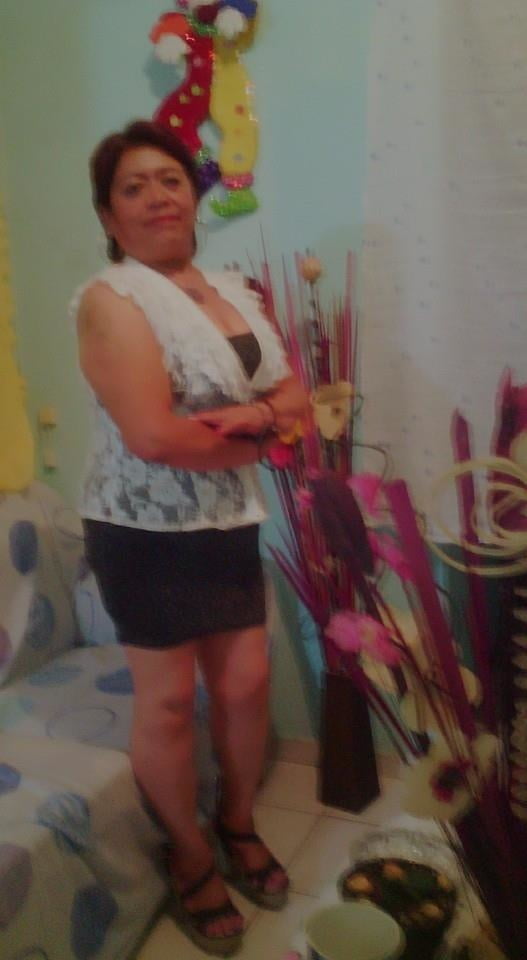 abuela que aun levanta pasiones #88346684