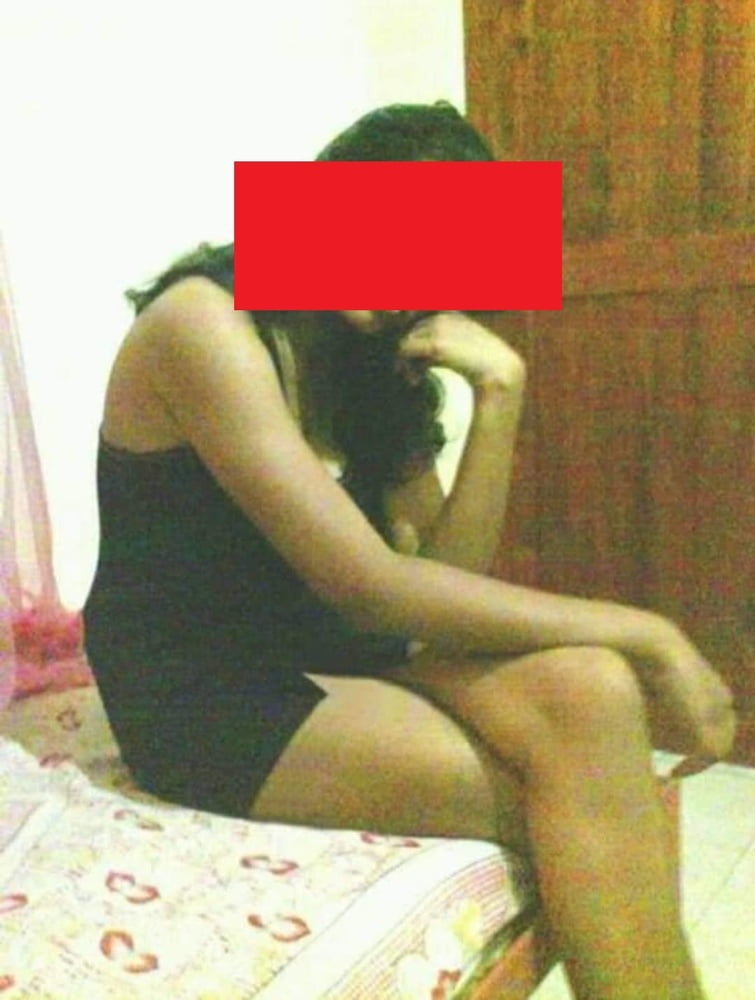 Sri lankan another cuckold wife , sent by hubby #105997887