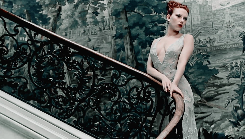 Scarlett johansson heiß
 #105031152