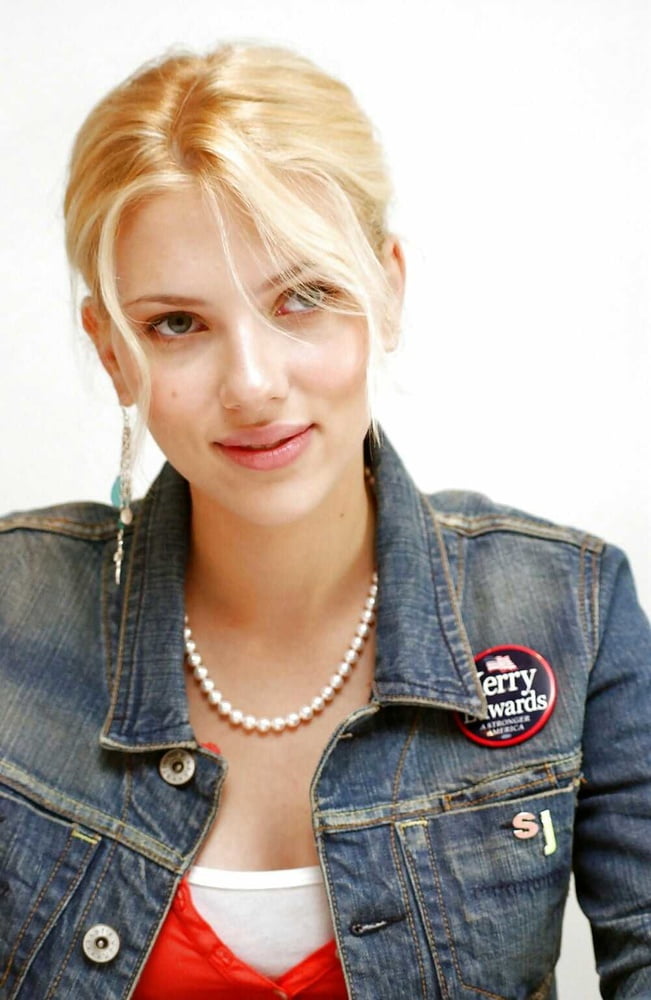 Scarlett Johansson hot #105032160