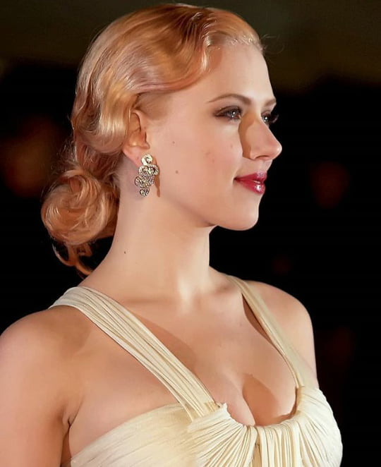 Scarlett Johansson hot #105033045