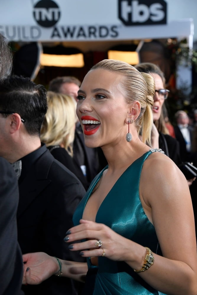 Scarlett Johansson hot #105033280