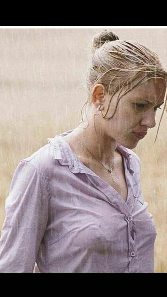Scarlett Johansson hot #105033333
