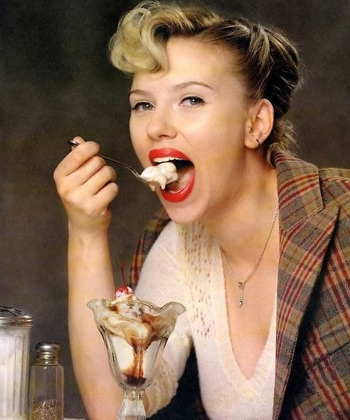 Scarlett Johansson hot #105033471