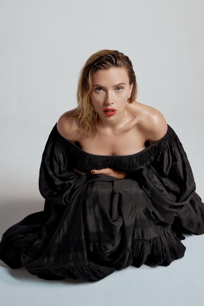Scarlett Johansson hot #105033539