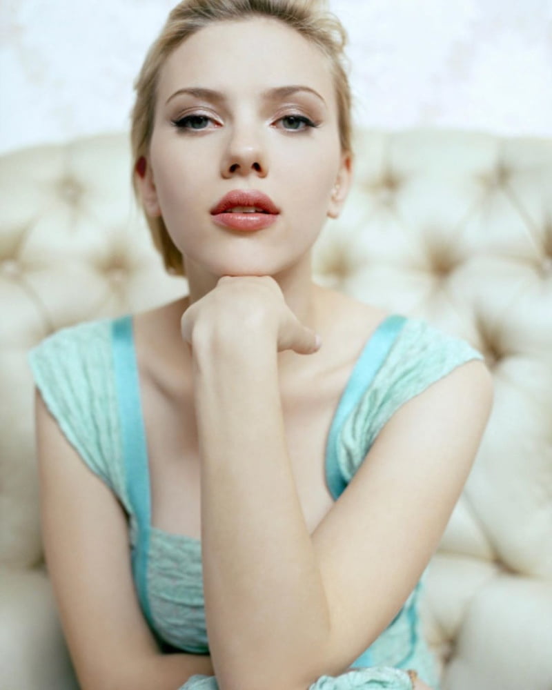 Scarlett Johansson hot #105033553