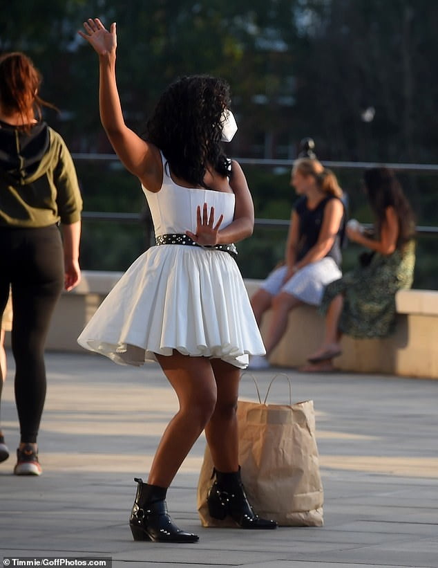 2020 mezcla 40
 #92677758