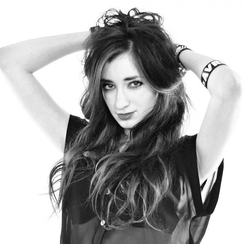 ソフィー r (3662)
 #104428324