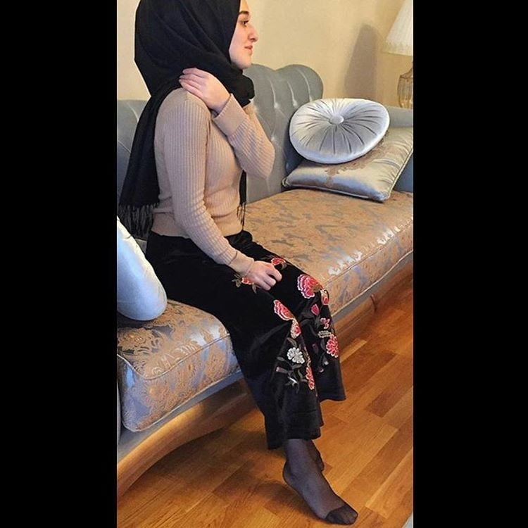 Nylon Hijabi
 #90202983