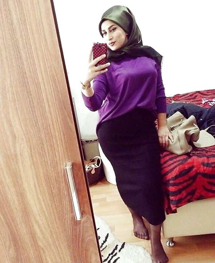 Nylon Hijabi
 #90203046