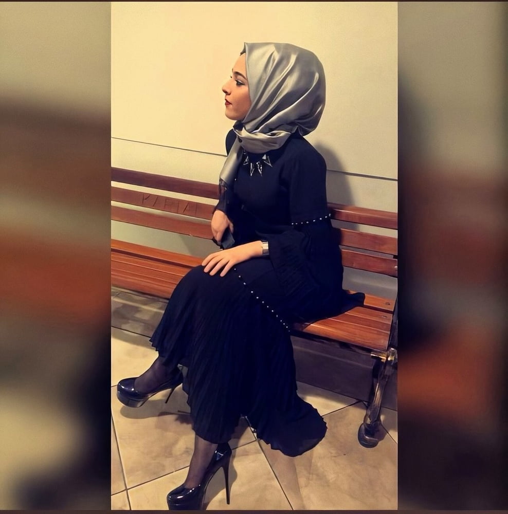 Nylon Hijabi
 #90203186