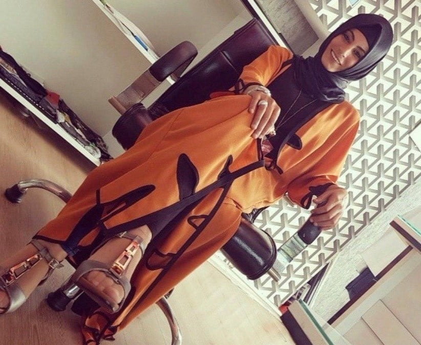 Nylon Hijabi
 #90203390