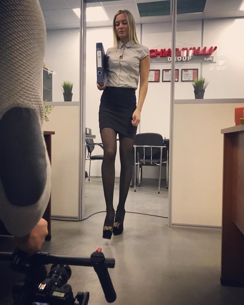 Nylons 12 #97938494