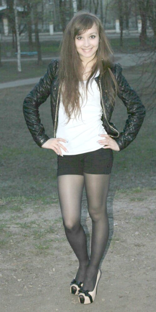 Nylons 12 #97938809