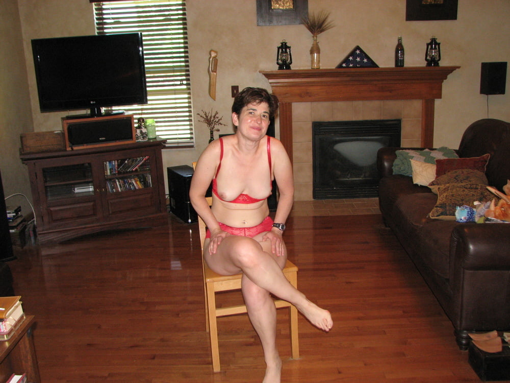 Submissive Slave Wife Beth #90234429