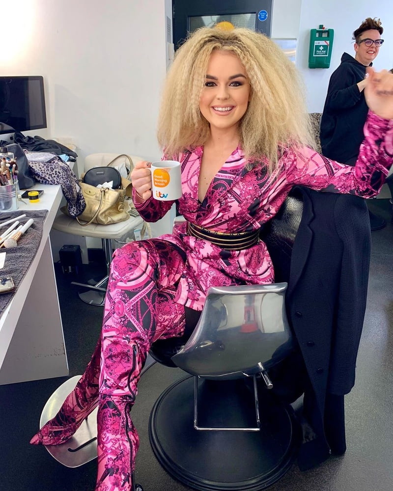 Crimped Hair Beauty Tallia Storm #93019388