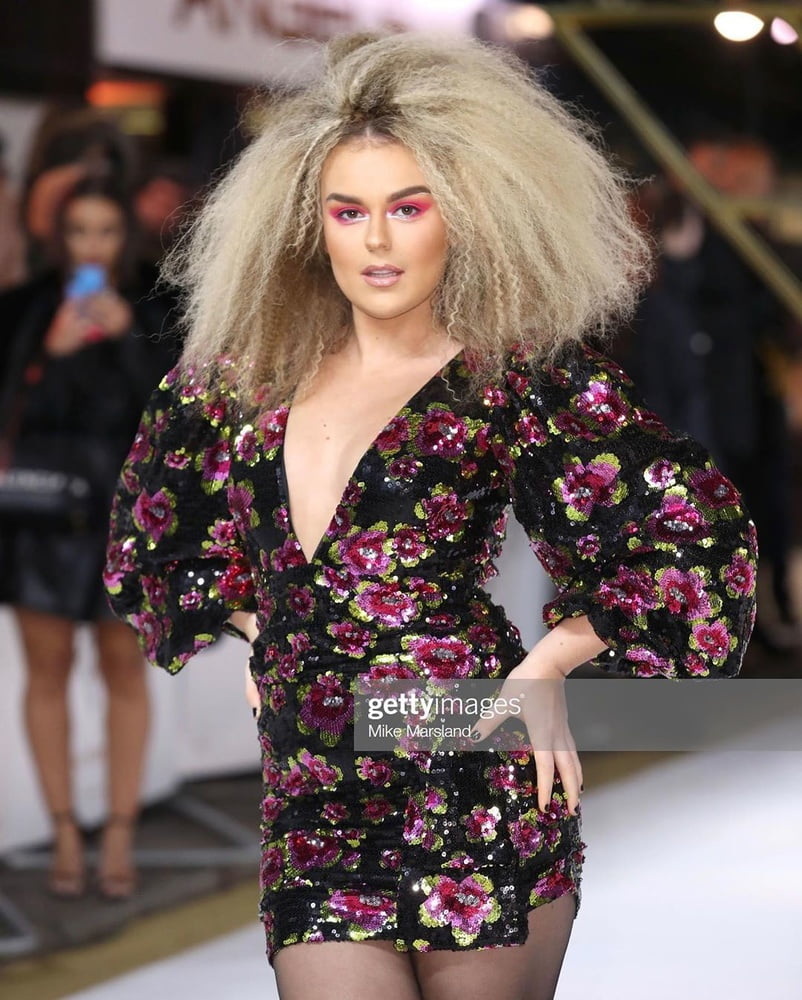 Crimped Hair Beauty Tallia Storm #93019410