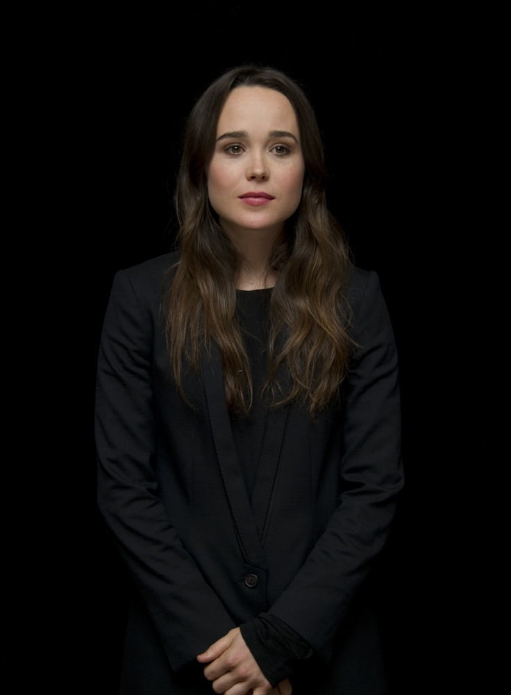 Ellen page voglio eiaculare in lei
 #101732784