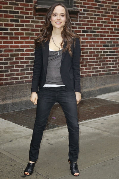 Ellen Page I want to ejaculate in her. #101732800