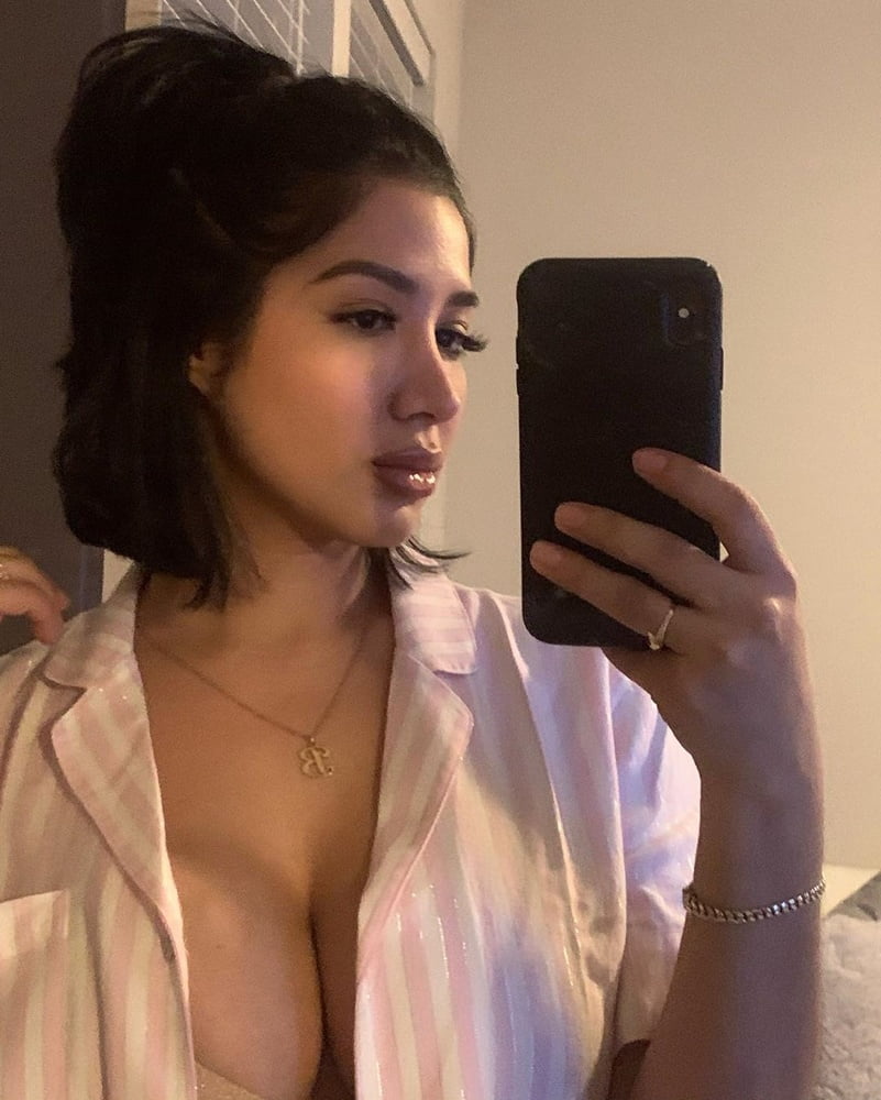 Sexy paki bushra aus manchester
 #103687305