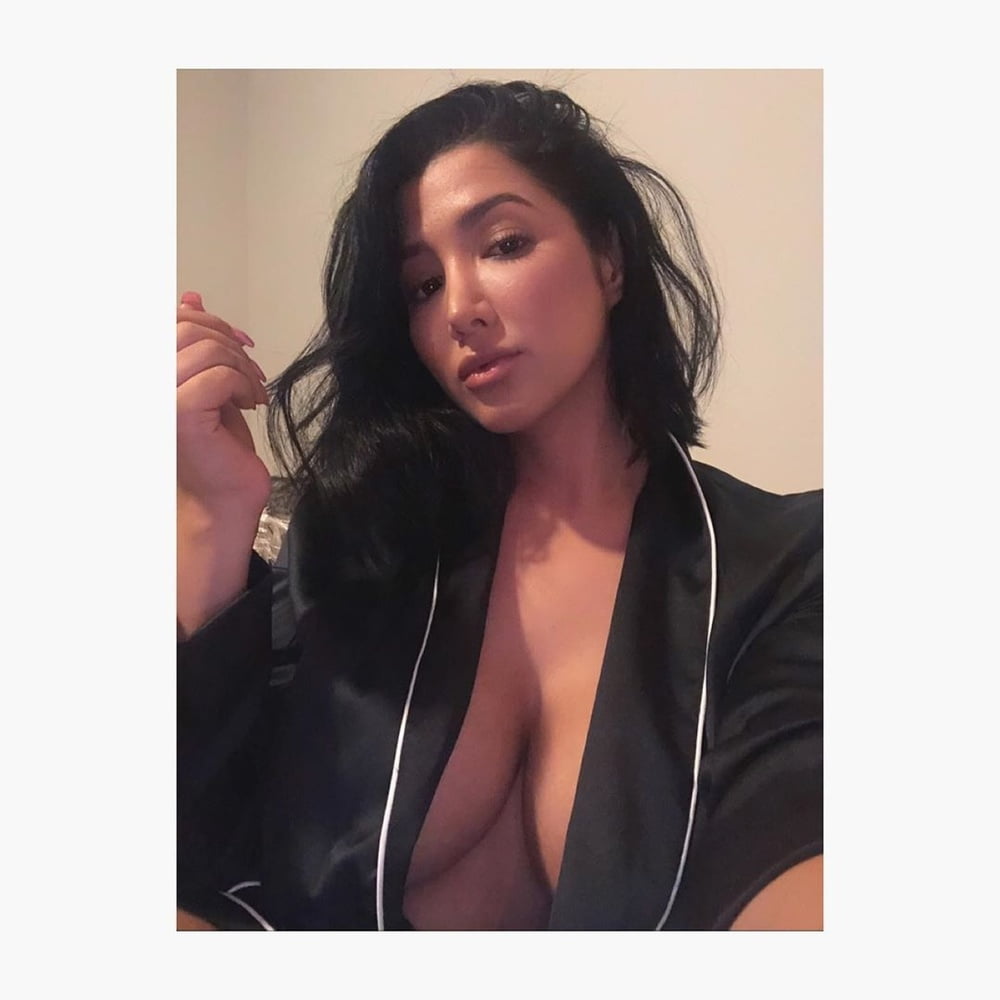 Sexy paki bushra aus manchester
 #103687377