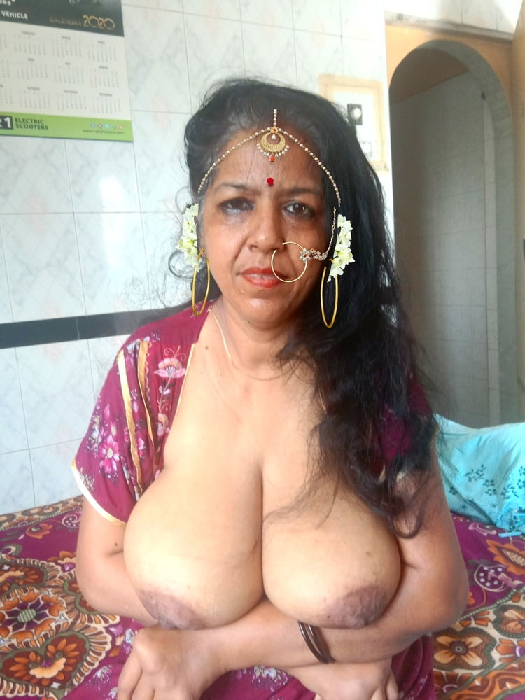 Sexy Meena indischer Pornostar
 #98708487