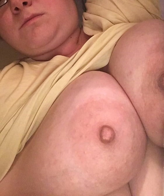 Meine massiven Brüste
 #88079571