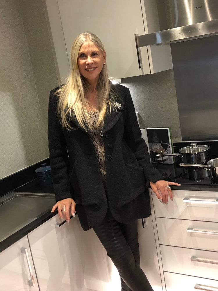 Celebridad femenina - sharron davies
 #105037455