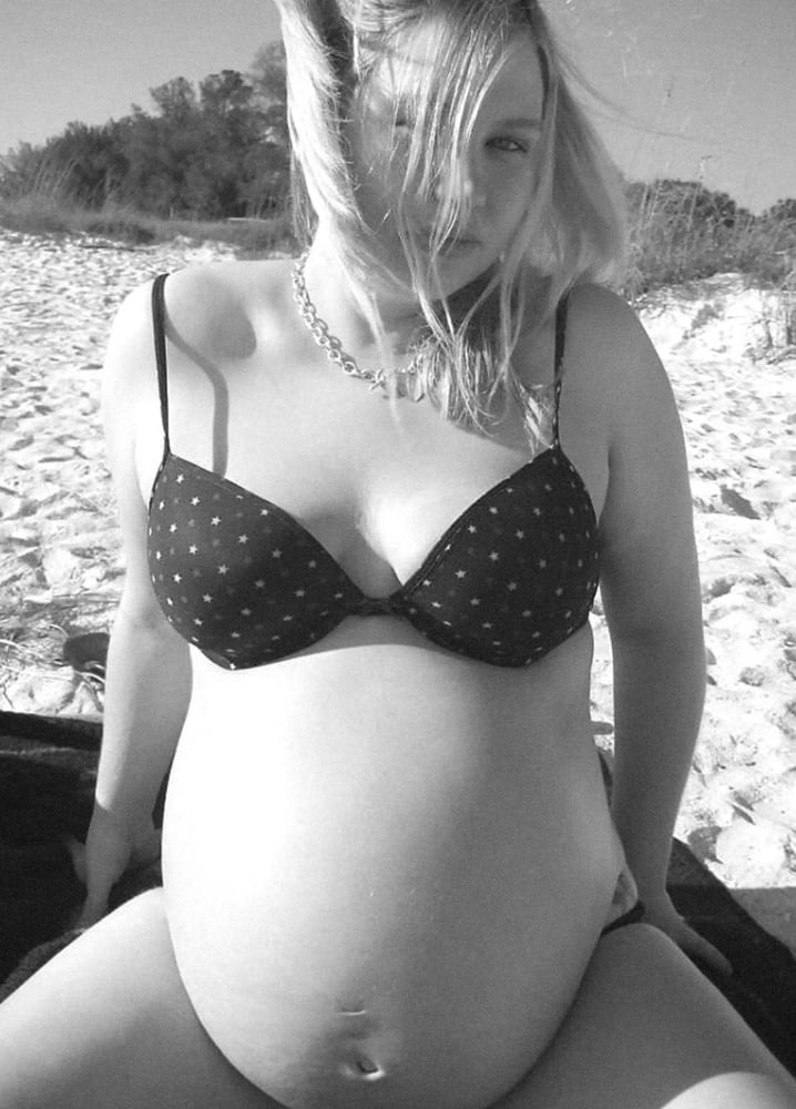 妊娠中のセクシーなミルフ
 #99426278