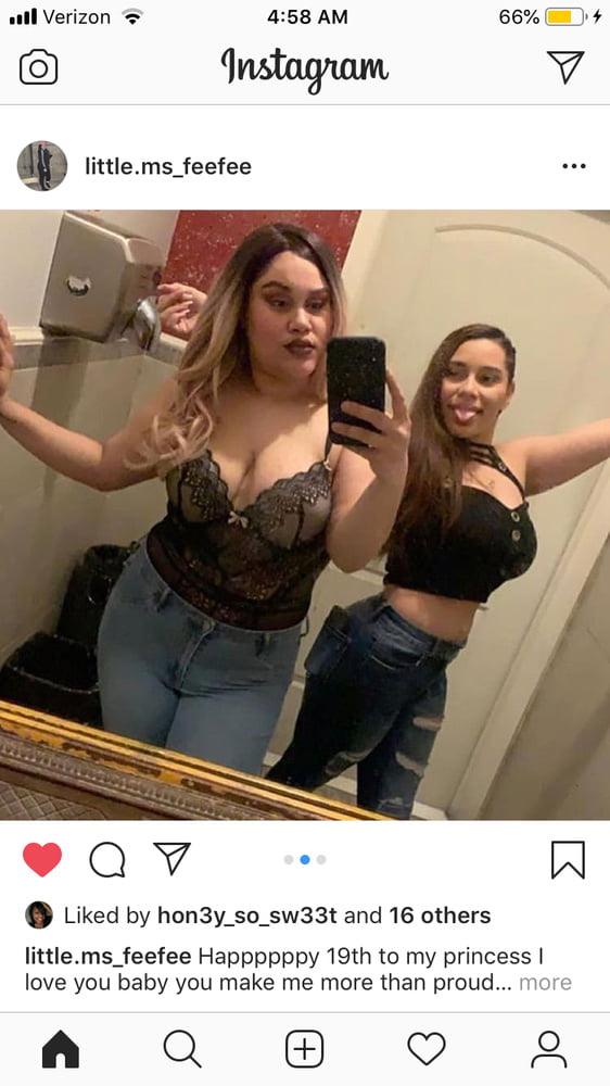 Necesidad de sus únicos fans
 #98880254