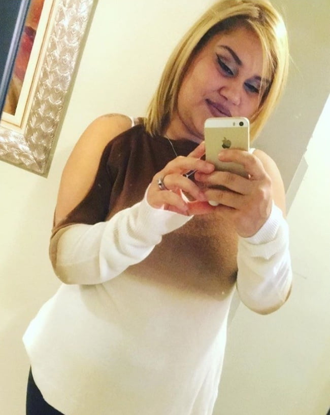 Necesidad de sus únicos fans
 #98880266