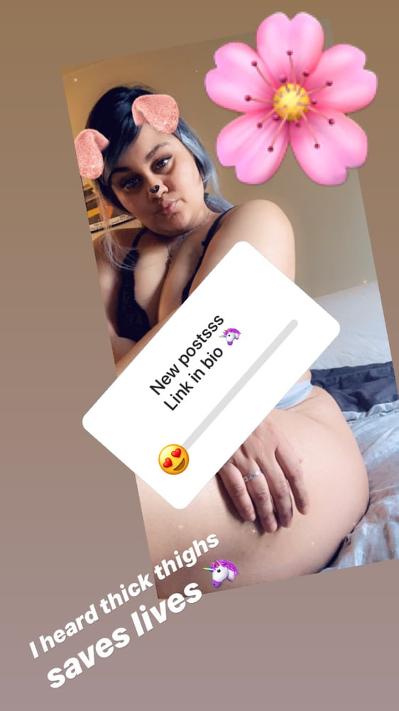 Necesidad de sus únicos fans
 #98880296