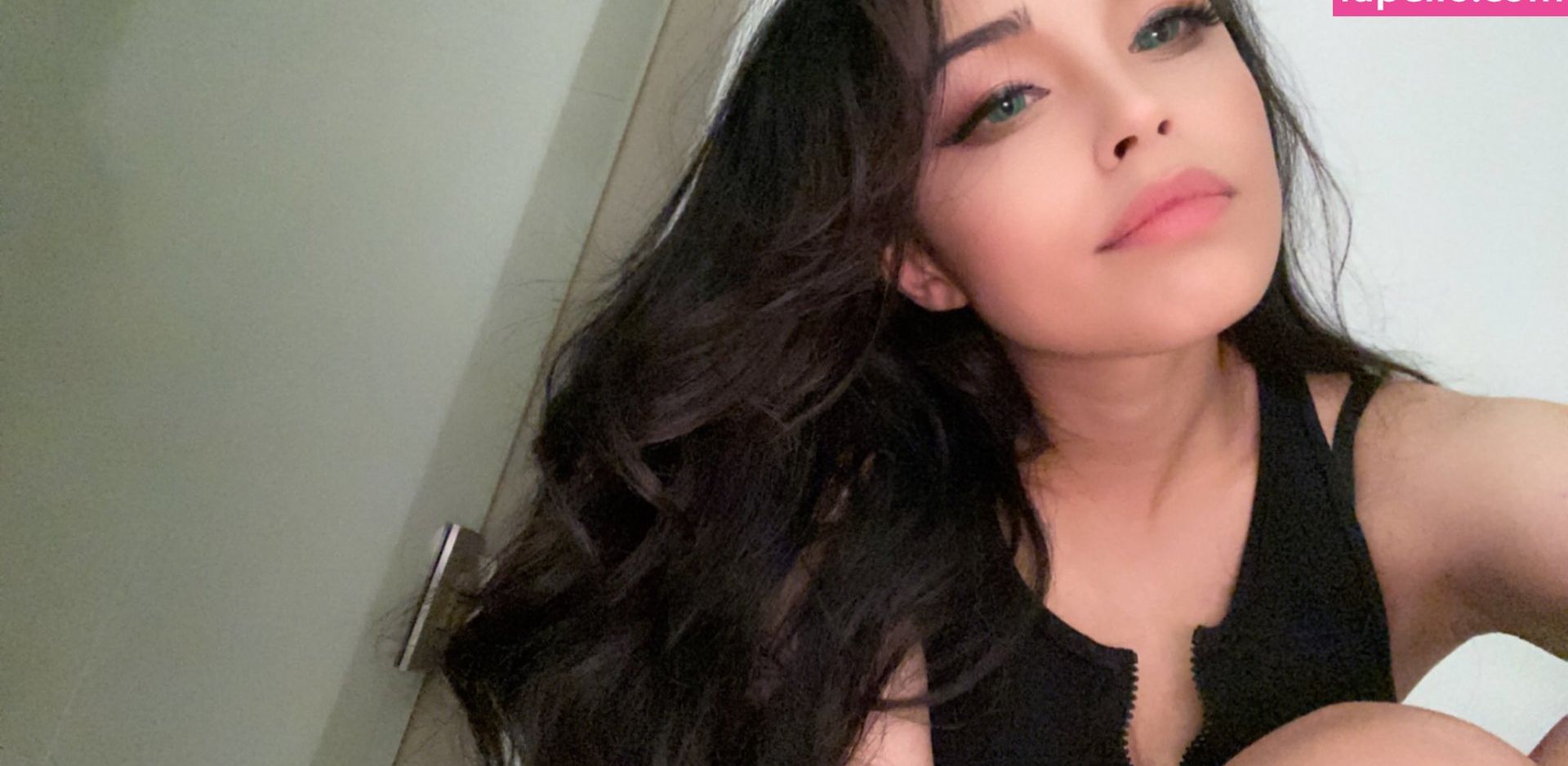 Valkyrae desnuda #107820853